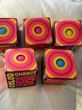NeeDoh Color Changing - lot of 5